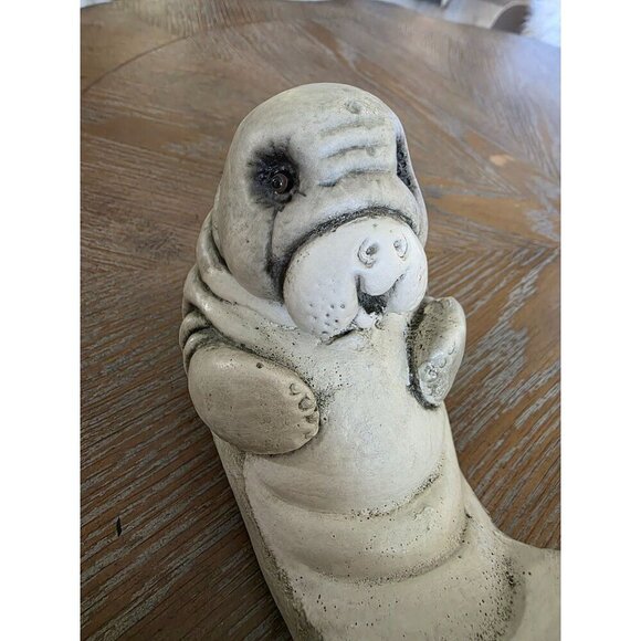 Manatee Statue - Home Décor, Ocean, Florida - Picture 13 of 16